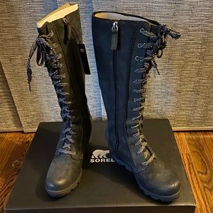 Sorel lace up boots